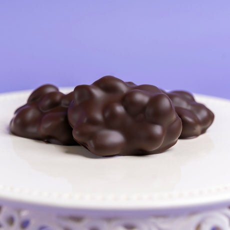 Dark Chocolate Peanuts Clusters