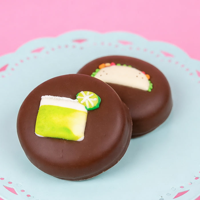Cinco de Mayo Milk Chocolate Oreo Set