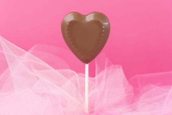 Solid Milk Chocolate Heart Lollipop